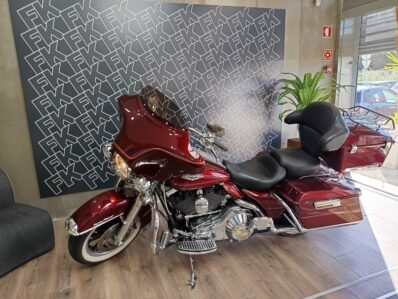 HARLEY-DAVIDSON ROAD KING 2002