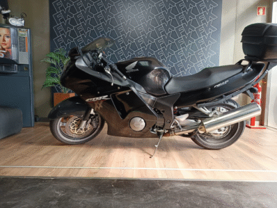 HONDA CBR 1100